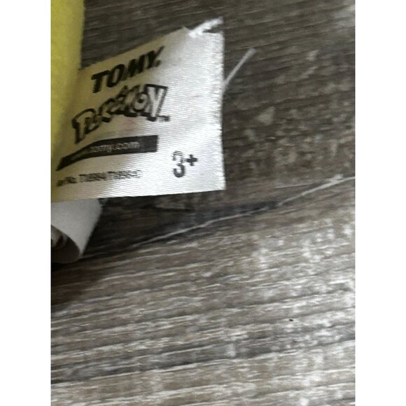 Tomy Pokemon Talking Pikachu Plush 9” Inch Yellow Stuffed Toy - Picture 6 of 7